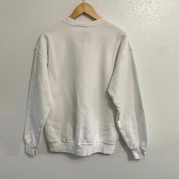 Taylor Swift 1989 White Crew Neck Sweater Women’s Size Medium - Picture 2 of 8
